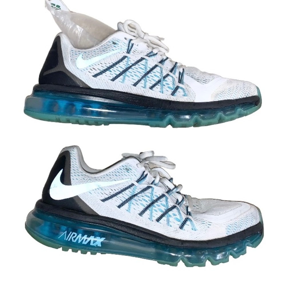 NIKE AIRMAX women’s tennis shoes size 9